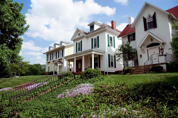 Ohio houses on a street covered by a home warranty